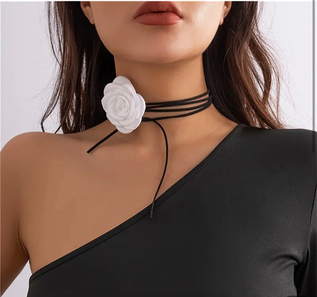 Flower Choker