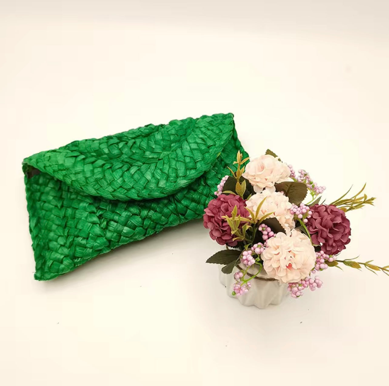 Straw Clutch bags