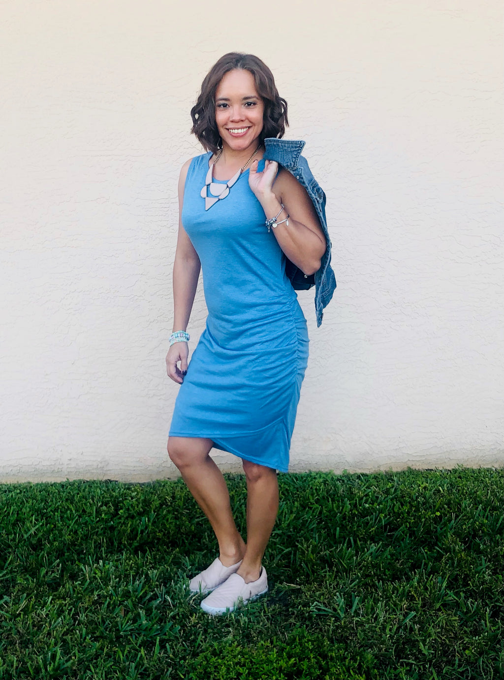 Sleeveless Round Neck Dress